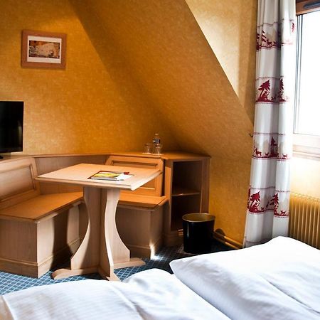 Hotel Spa Et Restaurant Au Chasseur Birkenwald Kültér fotó