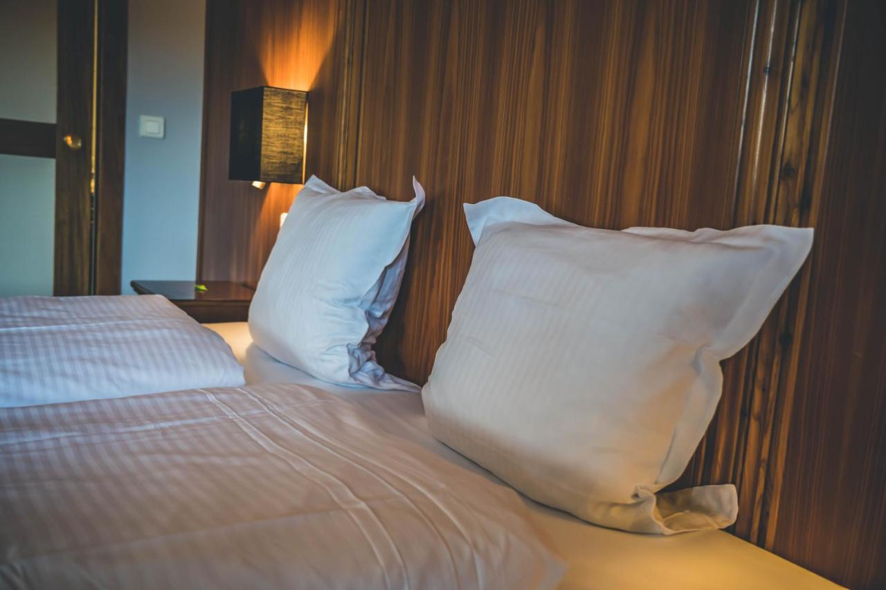 Hotel Spa Et Restaurant Au Chasseur Birkenwald Kültér fotó